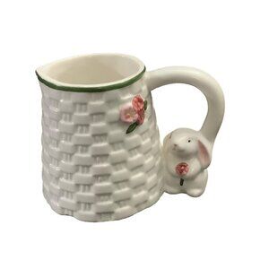 Vtg‎ AVON Easter Bunny Rabbit Creamer 3.5" x 4" Ceramic Floral Basket Weave